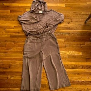 Anthropologie 2 pc lounge wear set